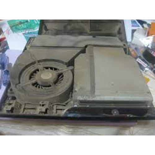 Чистка від пилу Sony Playstation 3